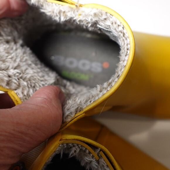 BOGS BLOOM BUTTERSQATCH /MARIGOLD YELLOW WATERPROOF BOOT - Picture 8 of 8